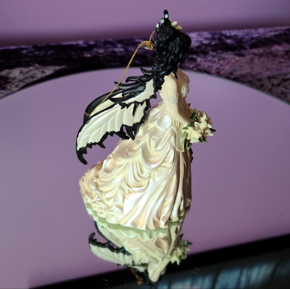 👰🤵Nene Thomas Bride & Groom Fairy Figurines NIB - Picture 6 of 13